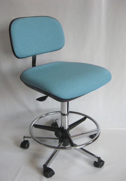 chaise de laboratoire haute 23